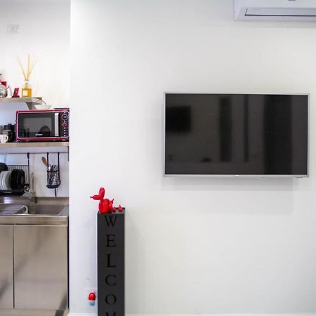 Flyhouse Fiumicino Bed & Breakfast Dış mekan fotoğraf