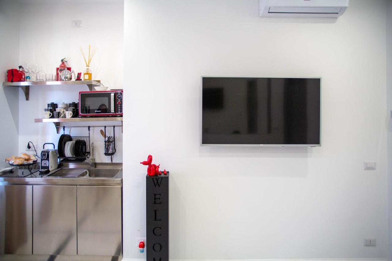 Flyhouse Fiumicino Bed & Breakfast Dış mekan fotoğraf